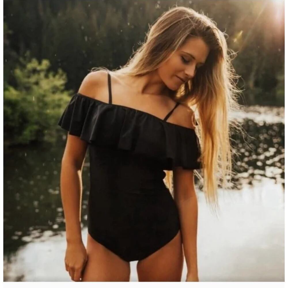 Albion Fit The Wave Midnight Black One-Piece Swimsuit Size XS - Picture 6 of 6